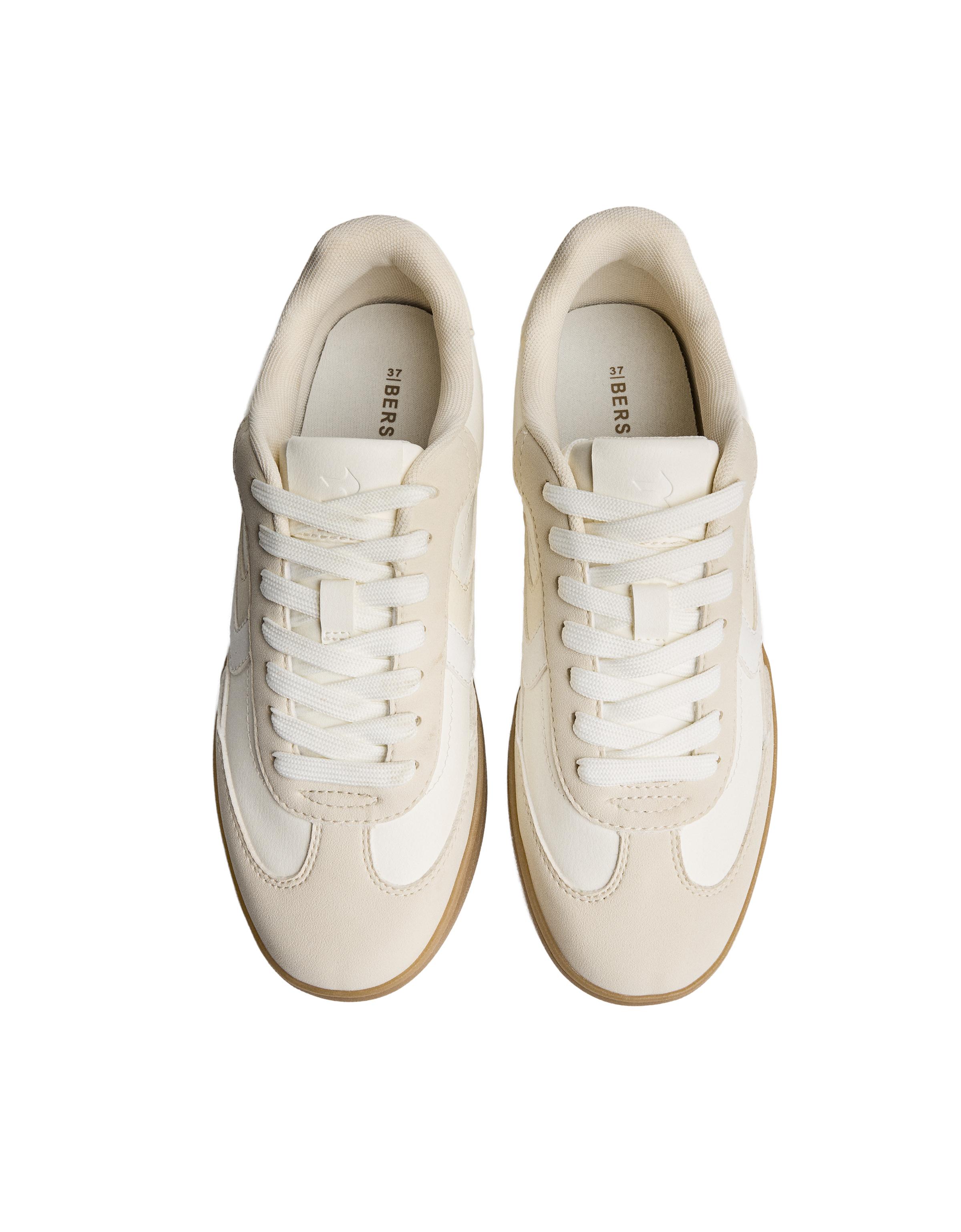 Bershka Retro-Sneaker Damen 35 Weiss