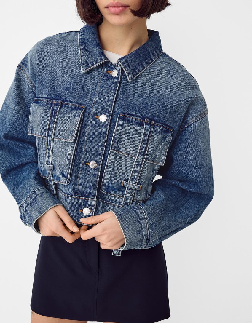 جاكيت دنيم قصير بحمالات-أزرق-3