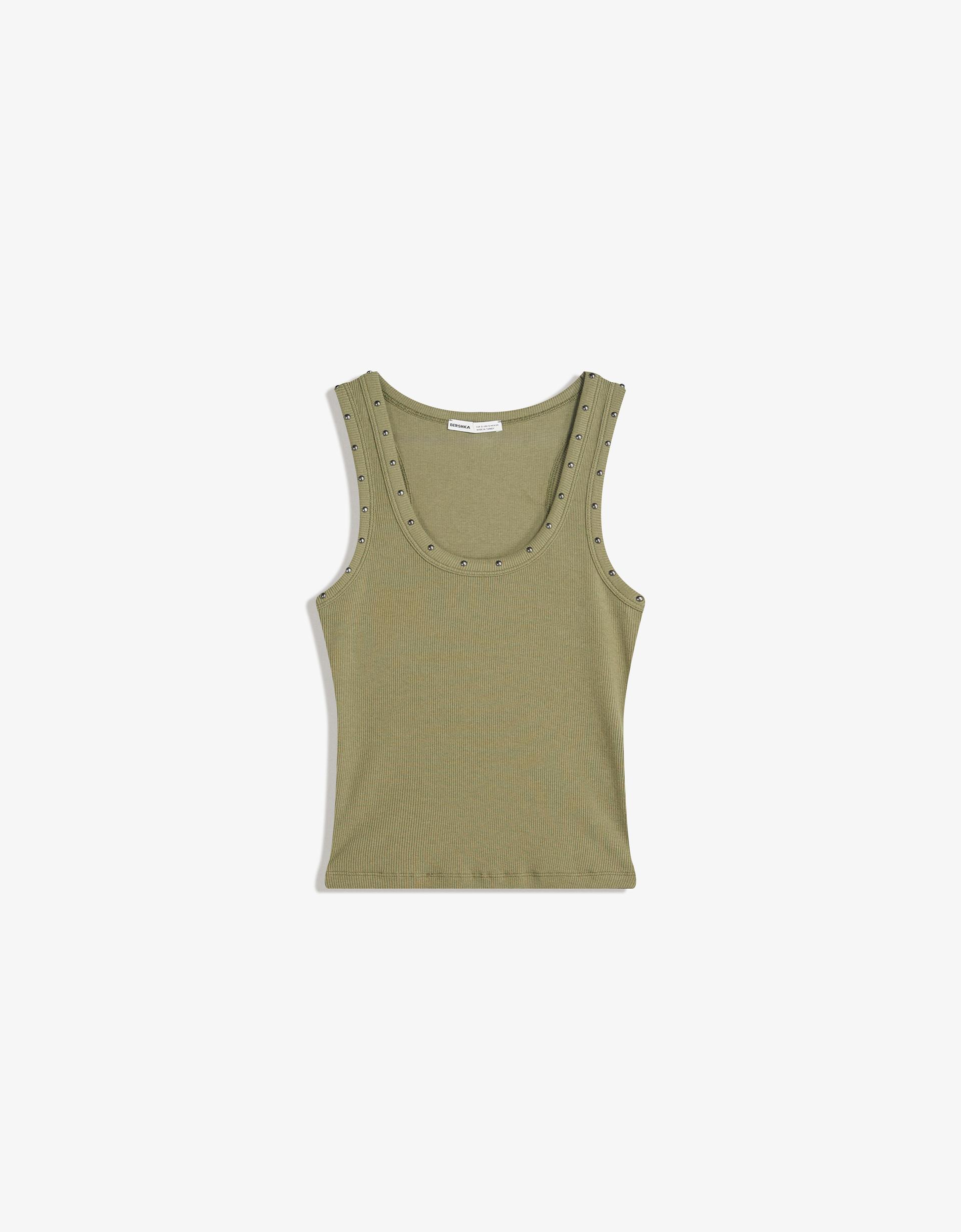 Sleeveless studded T-shirt