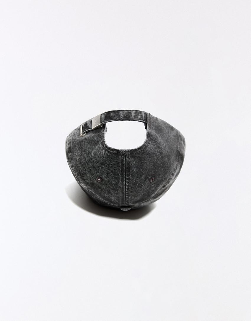 CAPPELLINO RICAMATO-Nero