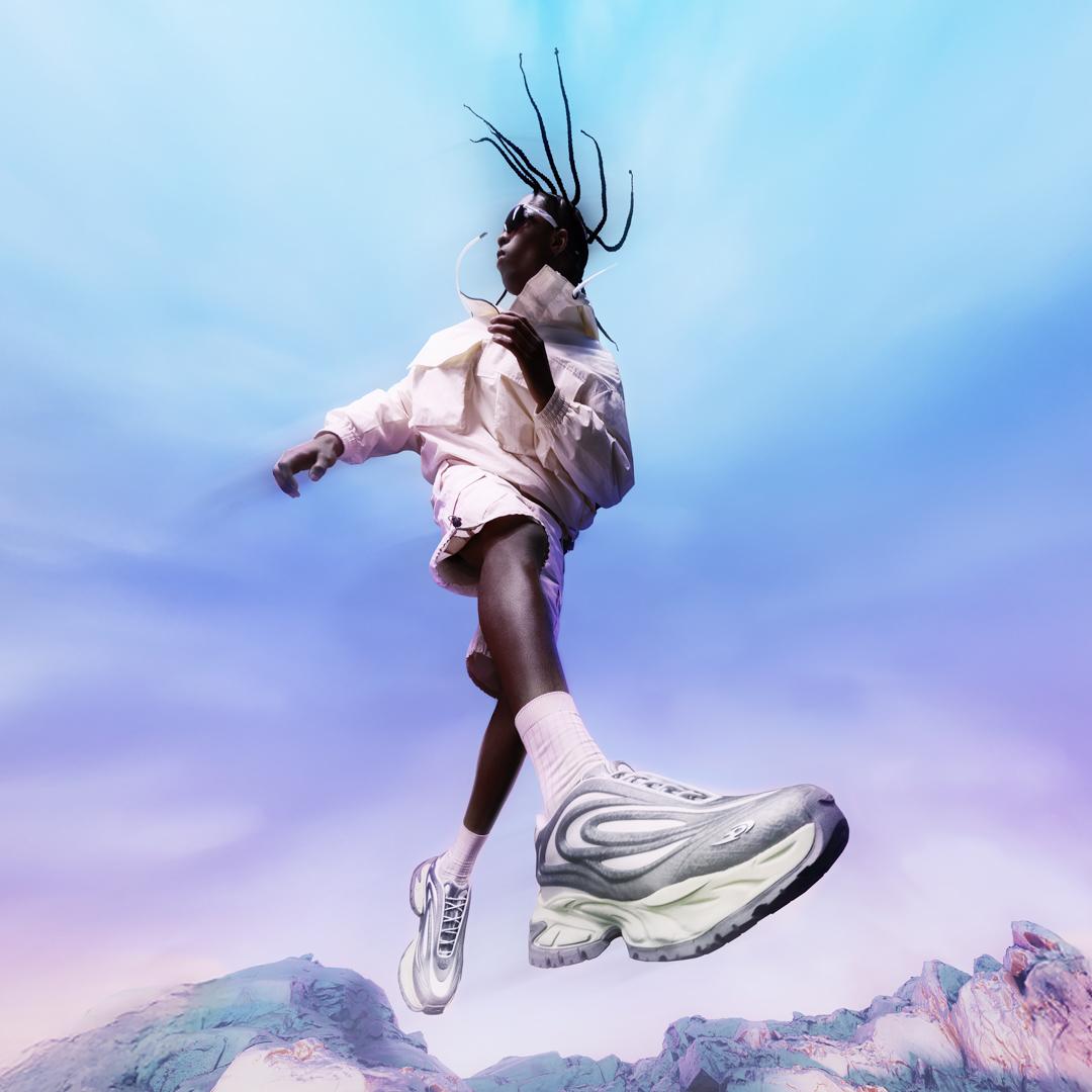 Sneakers out of core