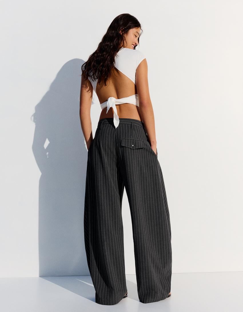 Pantalón pliegues doble botón-Gris