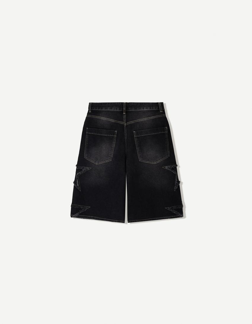 Baggy Bermuda shorts with patches