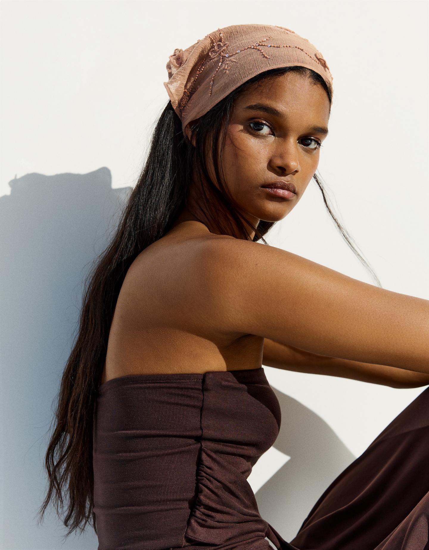 Bershka haftowana bandana do włosów brązowy