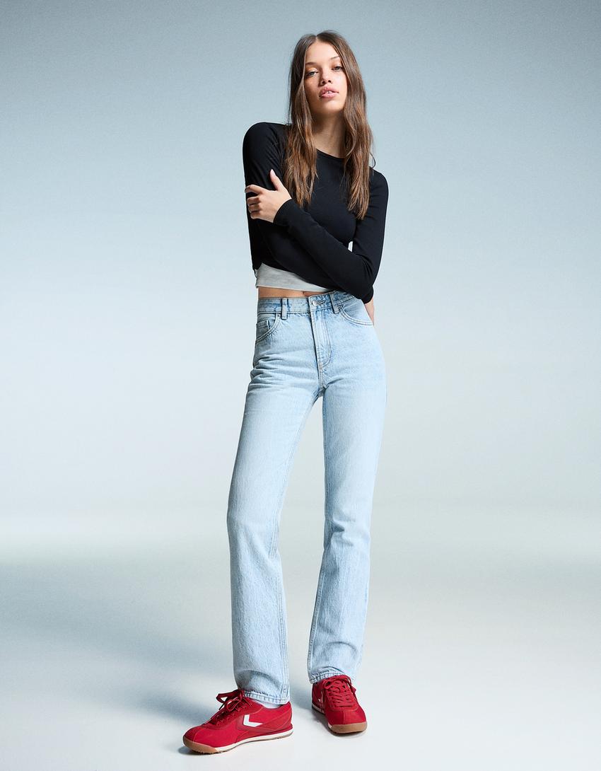 Straight-Jeans-Hellblau-0