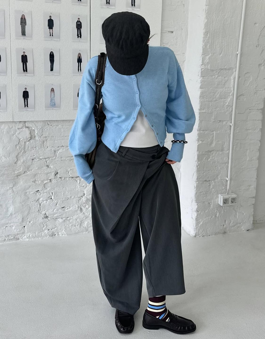 Fitted ribbed cardigan