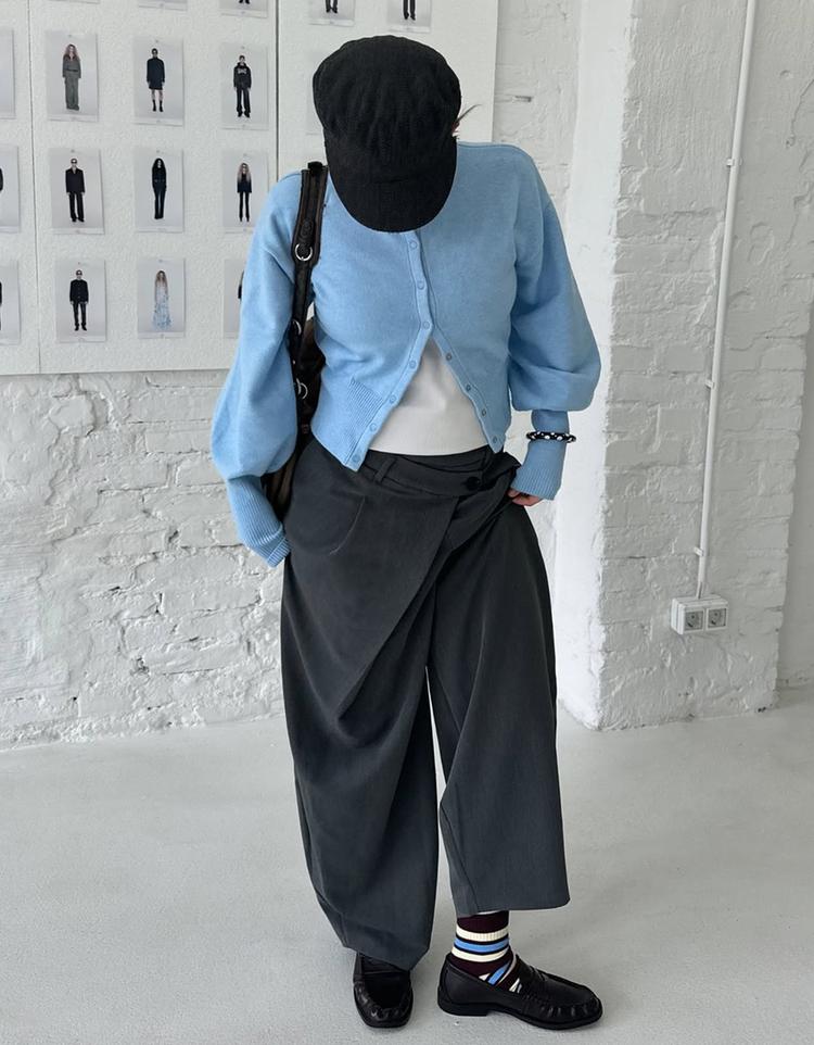 Fitted ribbed cardigan