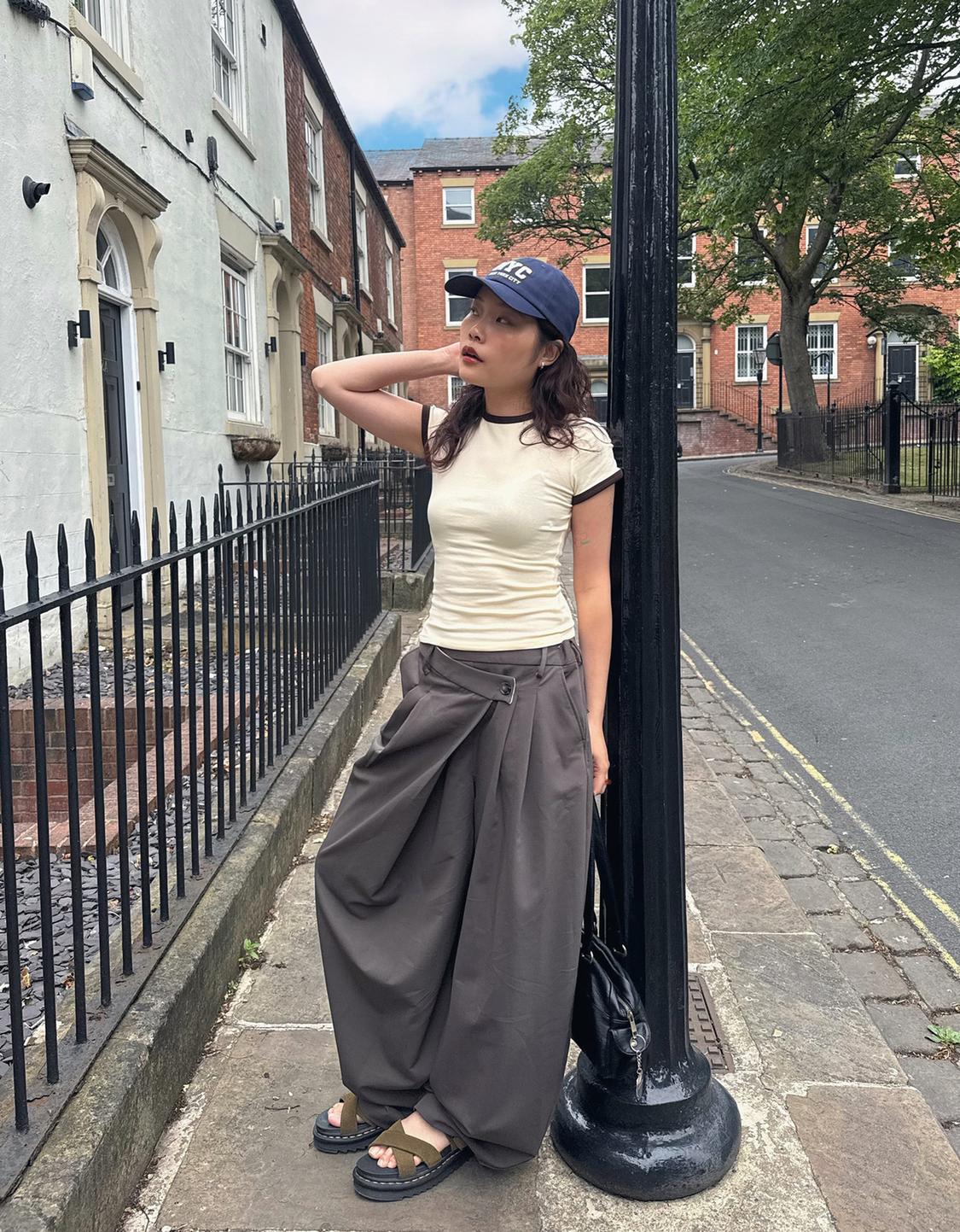 Tailored fit trousers with crossover waist