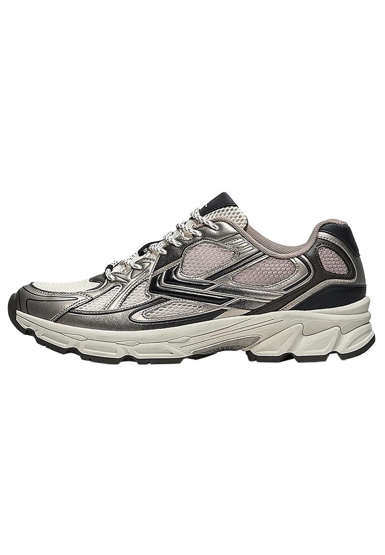 MULTI-PIECE TRAINERS — Brown