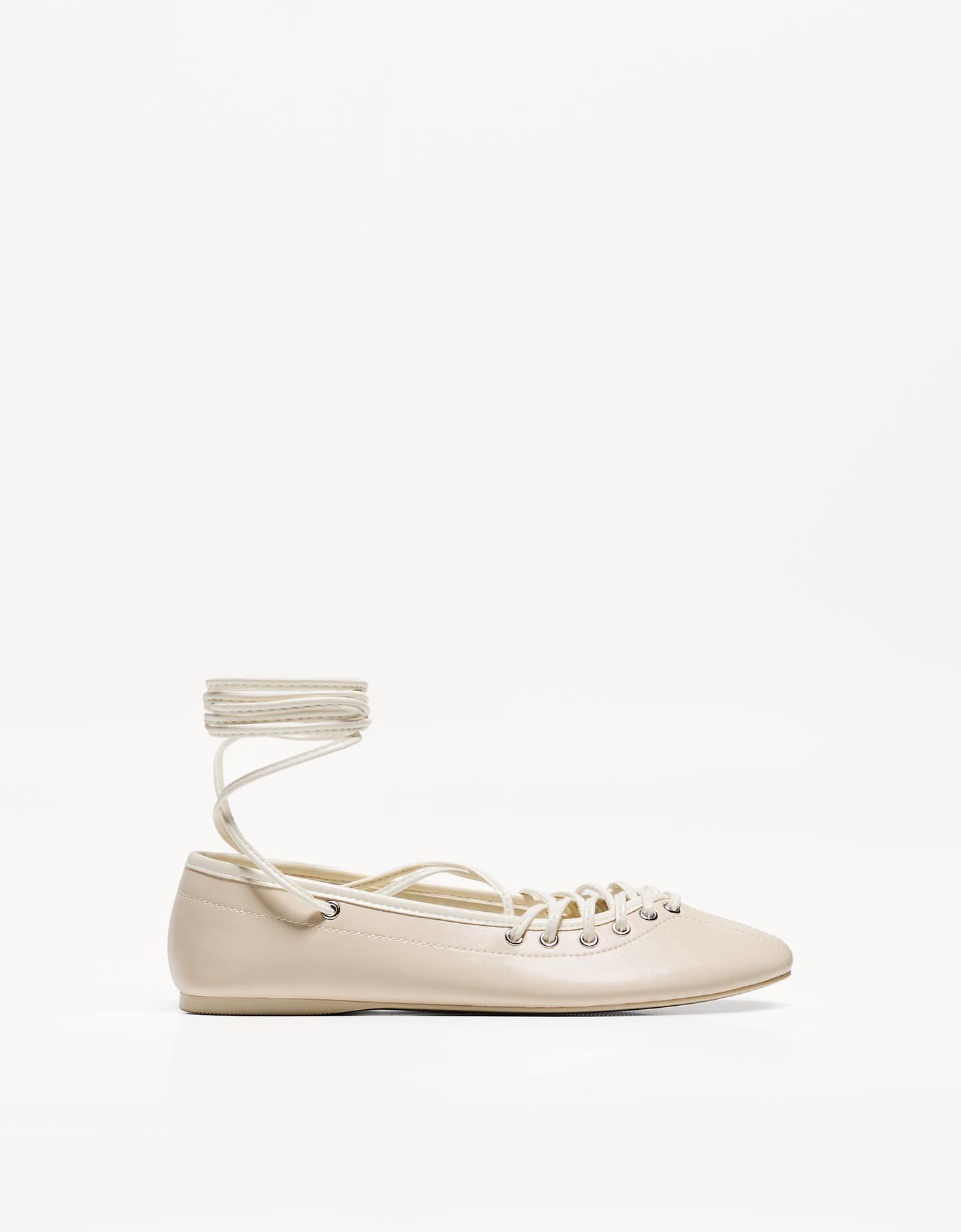 Bershka Ballerine Con Allacciatura Donna 40 Avorio