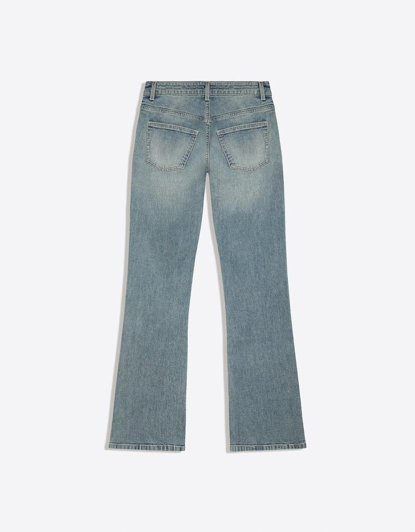 Jeansy o kroju bootcut slim z niskim stanem-Wyblakły niebieski