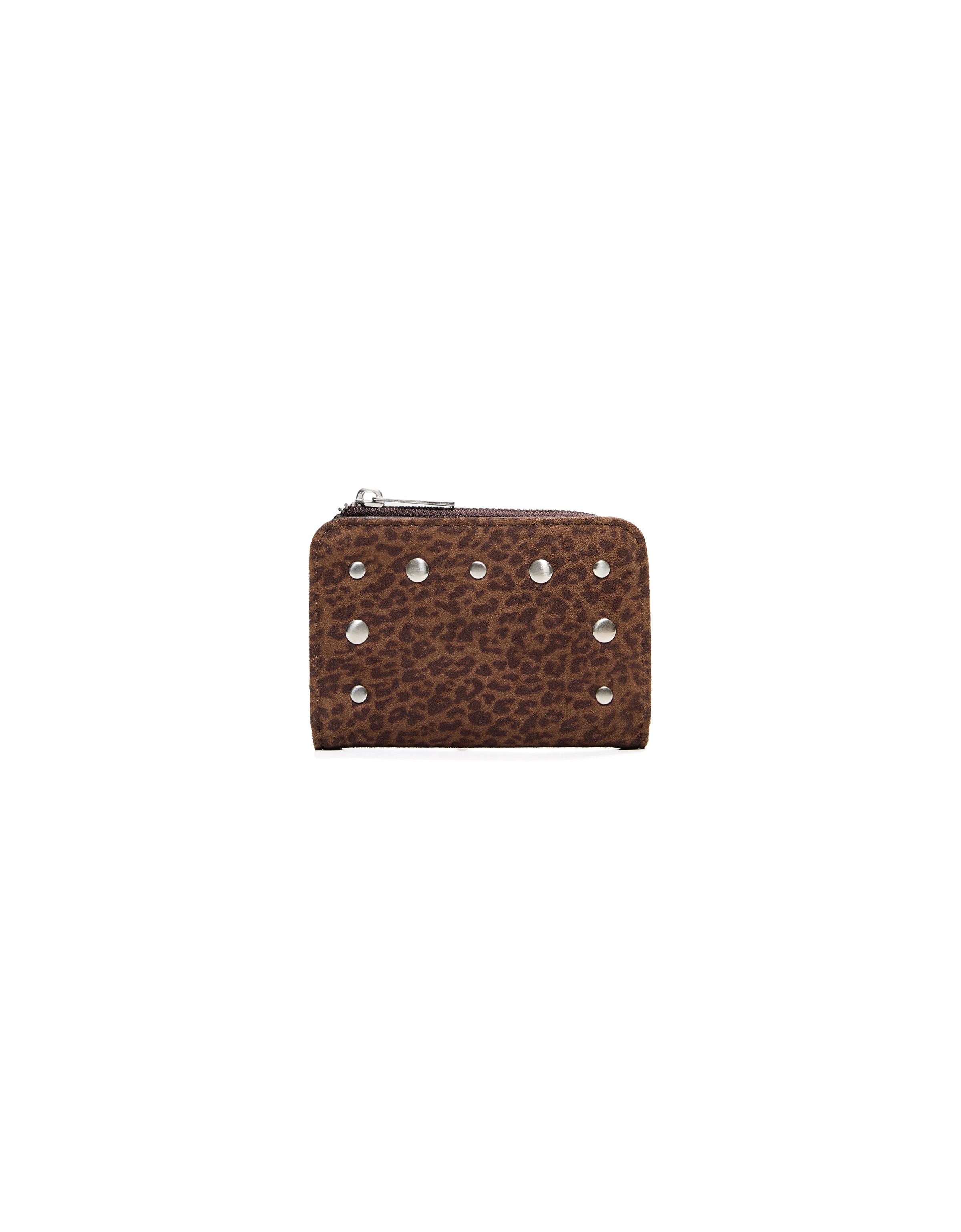 Animal print coin purse with studs — Brown