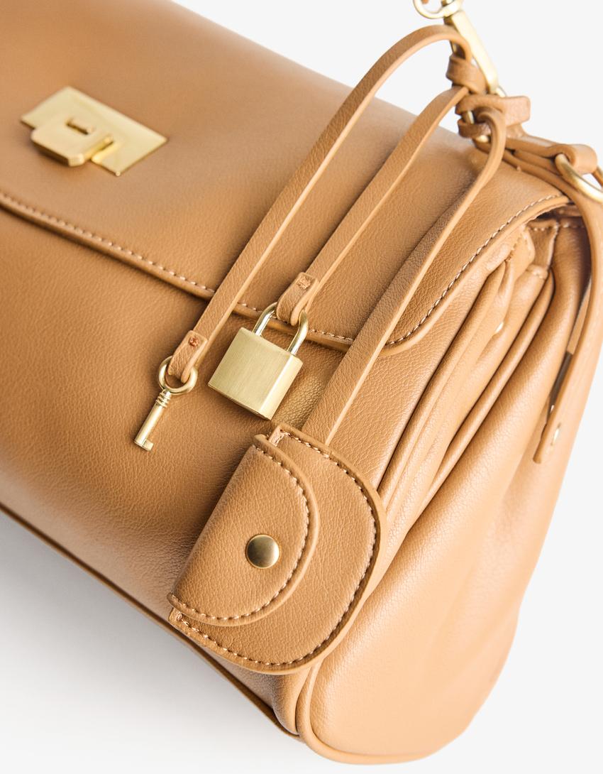 Bolso efecto piel-Camel