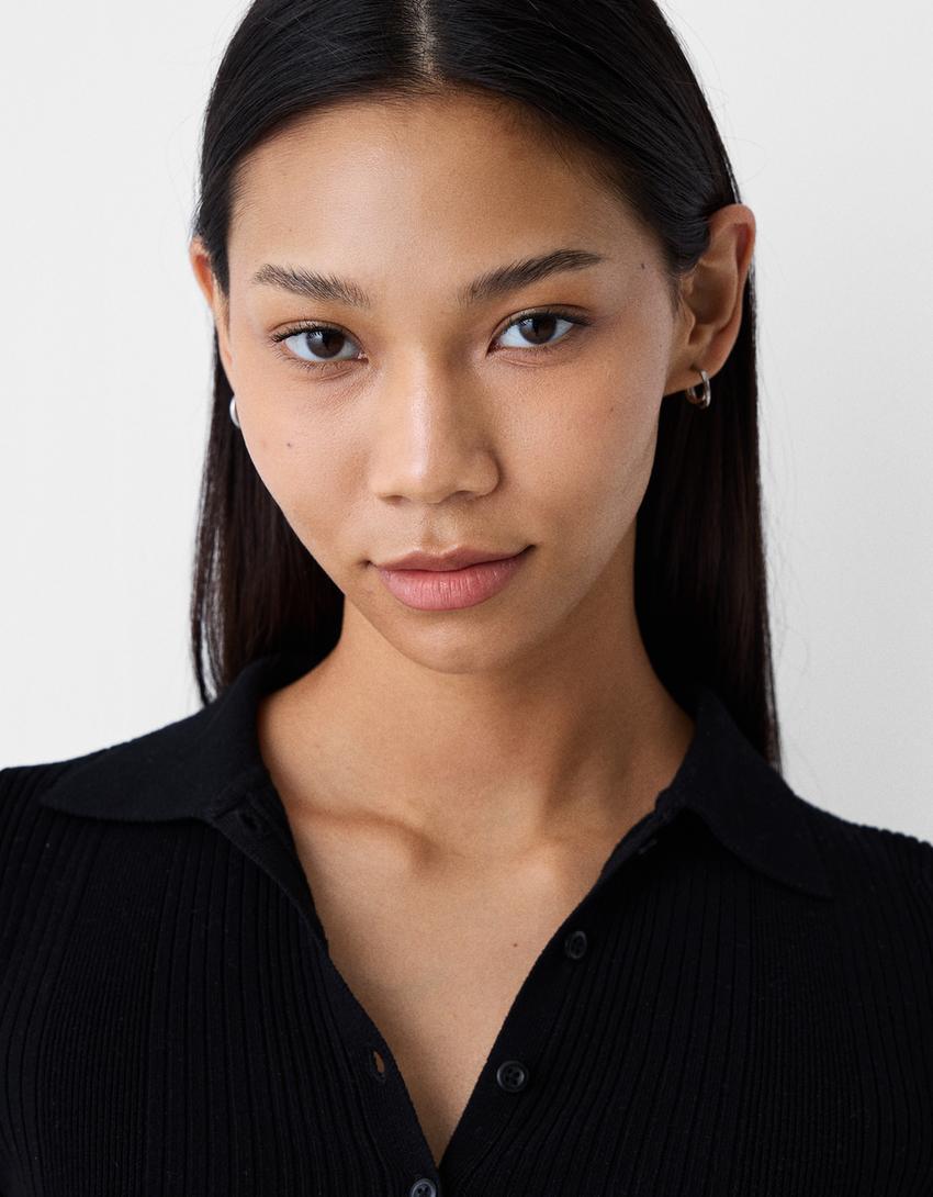 قميص بولو بأكمام قصيرة وأزرار-أسود-6