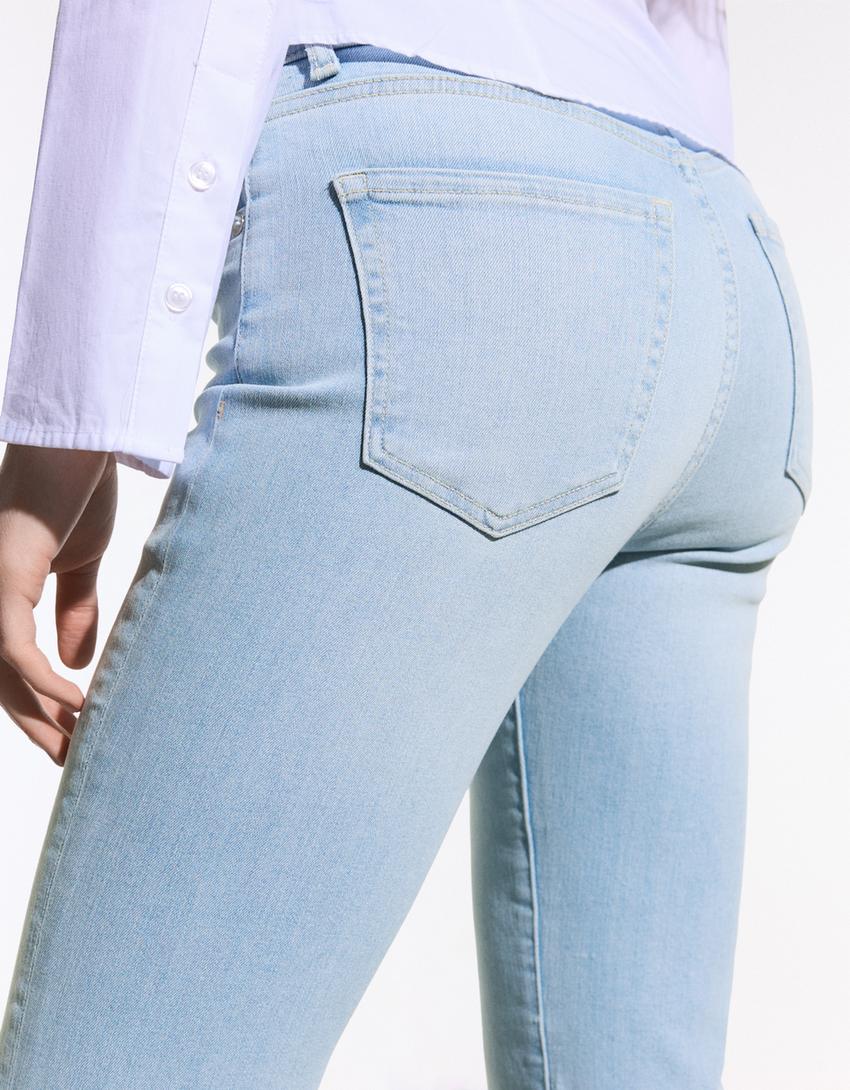 Schlaghose mit hohem Bund-Hellblau