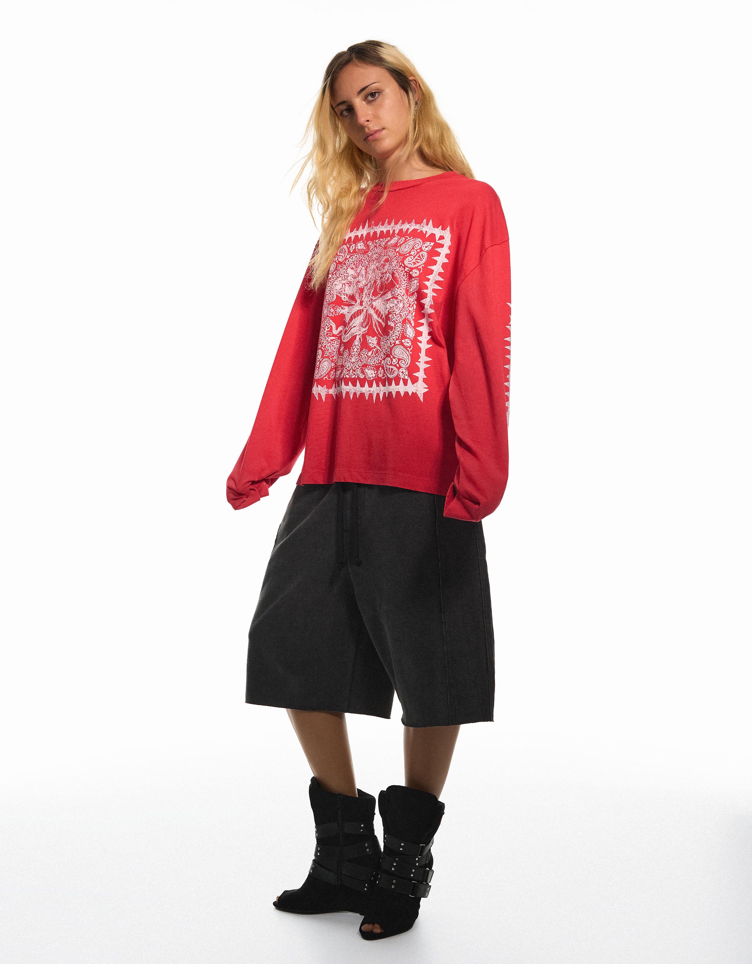 Bershka Uzun kollu ARIES X BERSHKA baskılı tişört görsel 5