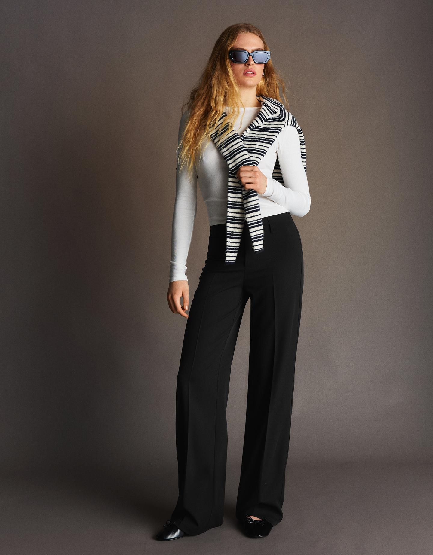 Bershka spodnie wide leg czarny