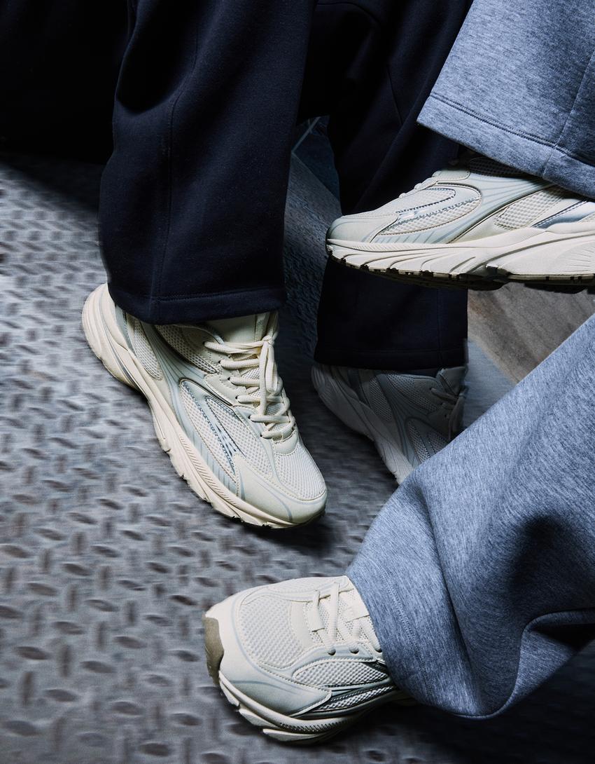 Buty sportowe z wieloma elementami-Biały