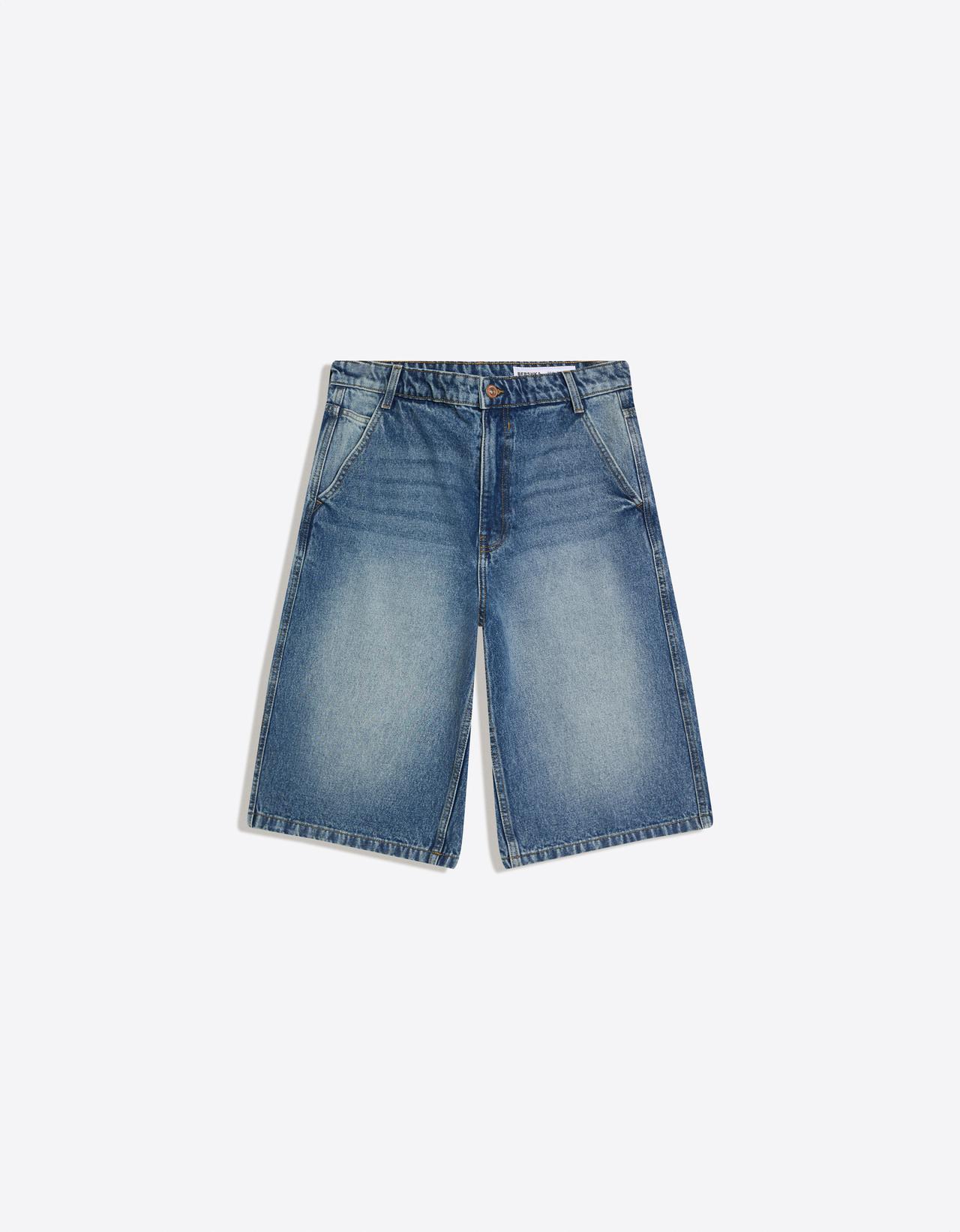 Skater denim Bermuda shorts — Light blue