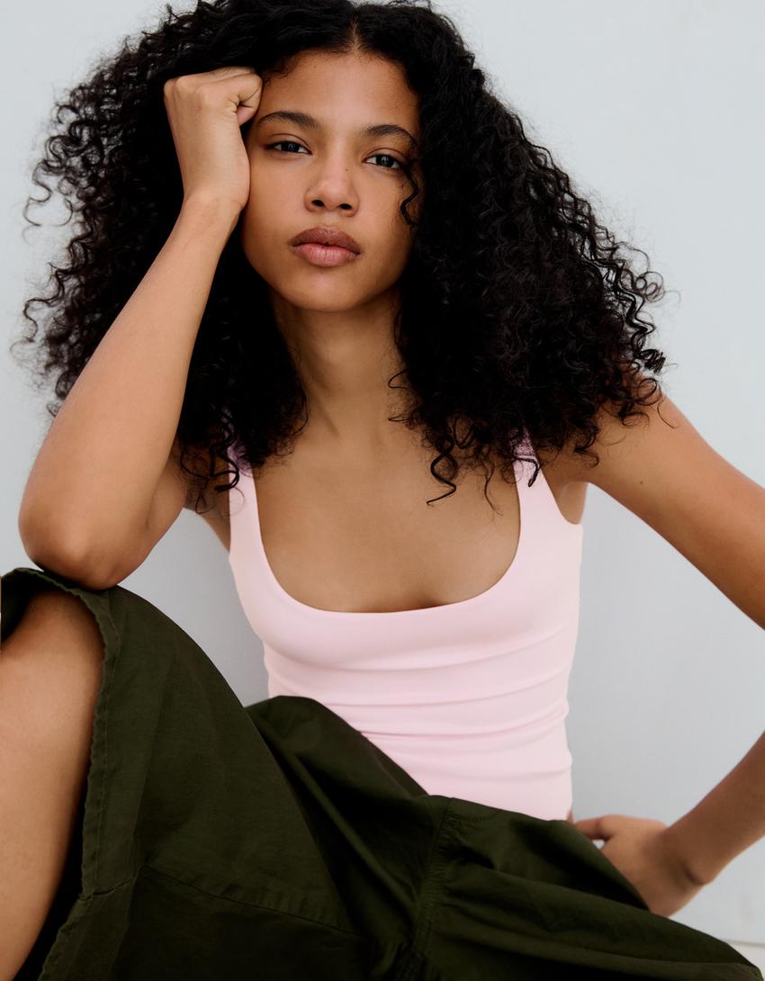 Round neck tank bodysuit-Pink