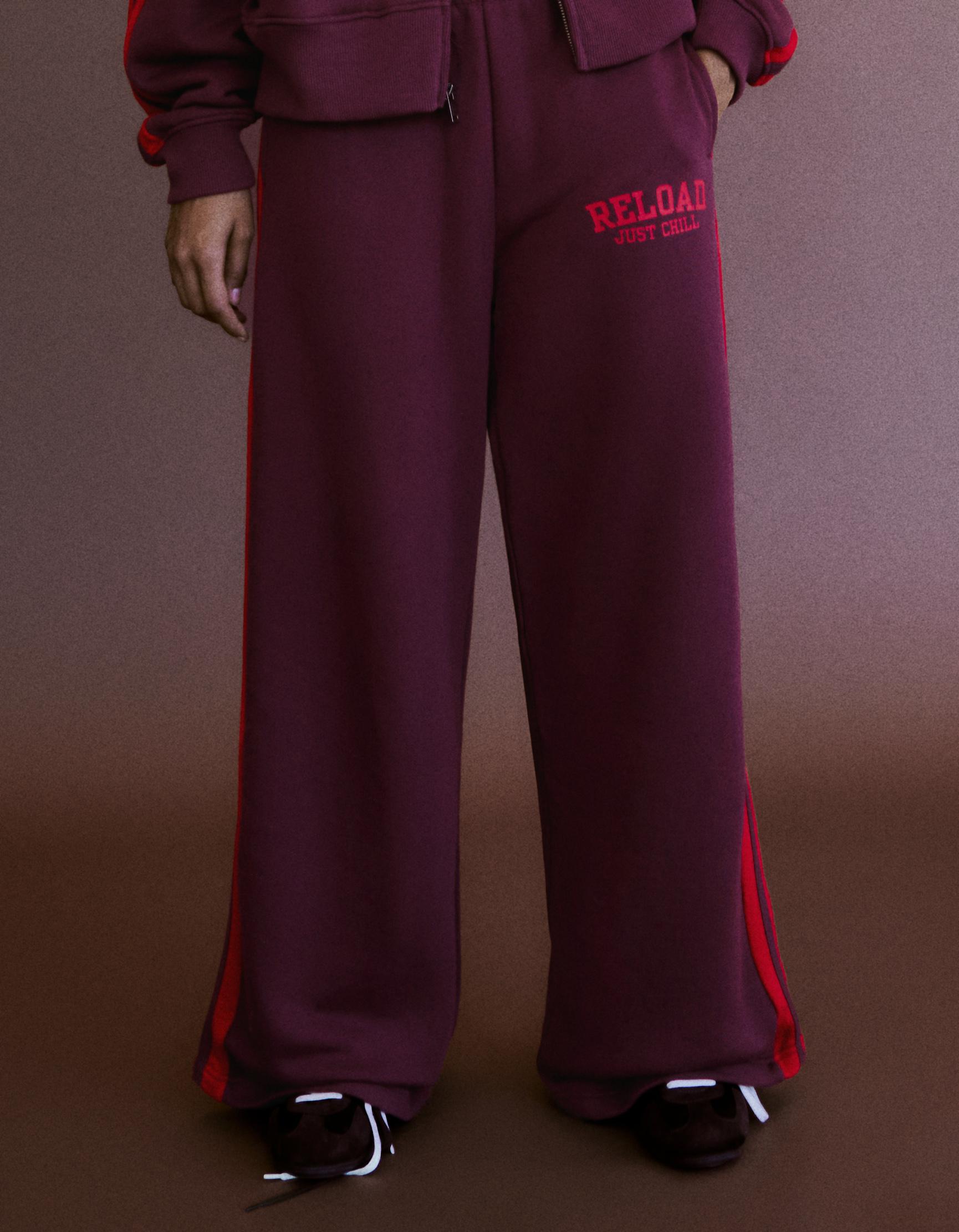 Wide-leg embroidered plush trousers — Burgundy