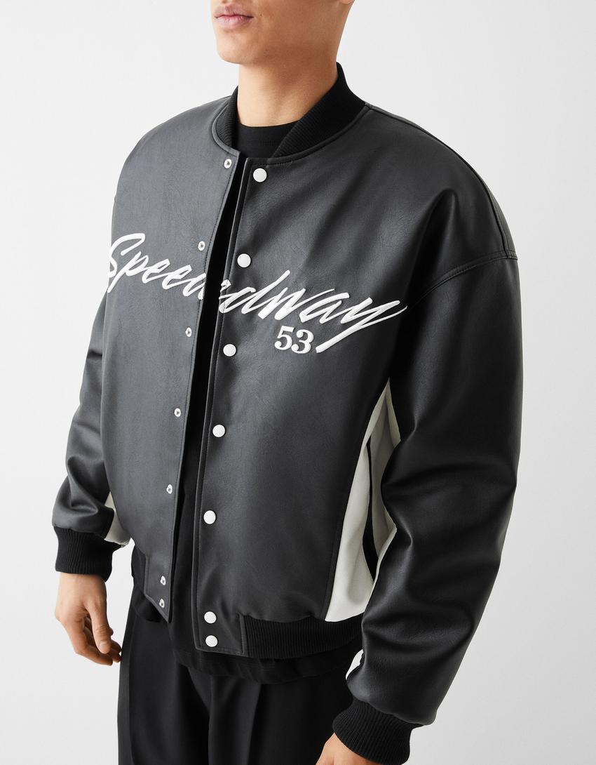 جاكيت بيسبول جلد صناعي مطرز-أسود-2