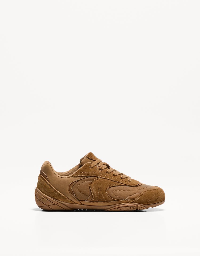 حذاء رياضي بنعل رفيع-بني فاتح