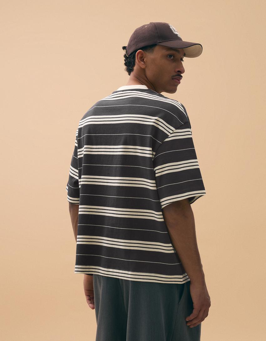 T-shirt manches courtes Boxy fit imprimé-Gris foncé