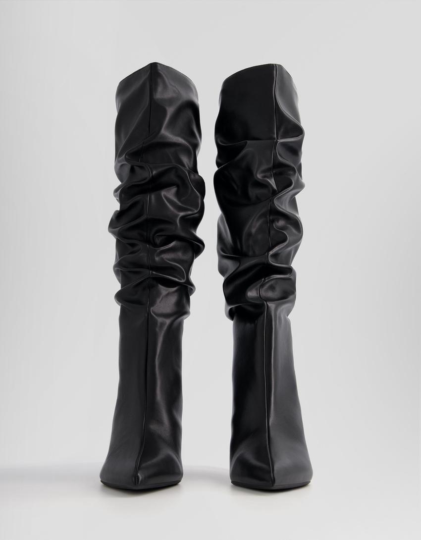 Slouchy high-heel boots-BLACK