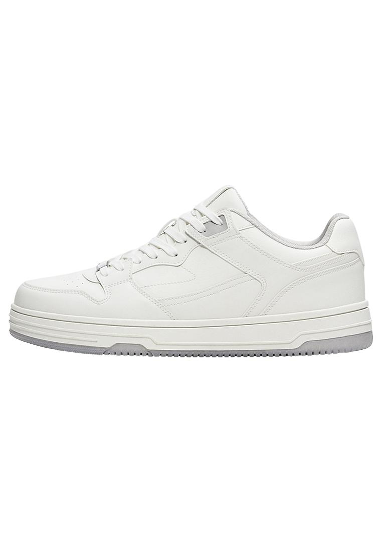 BASIC TRAINERS — WHITE