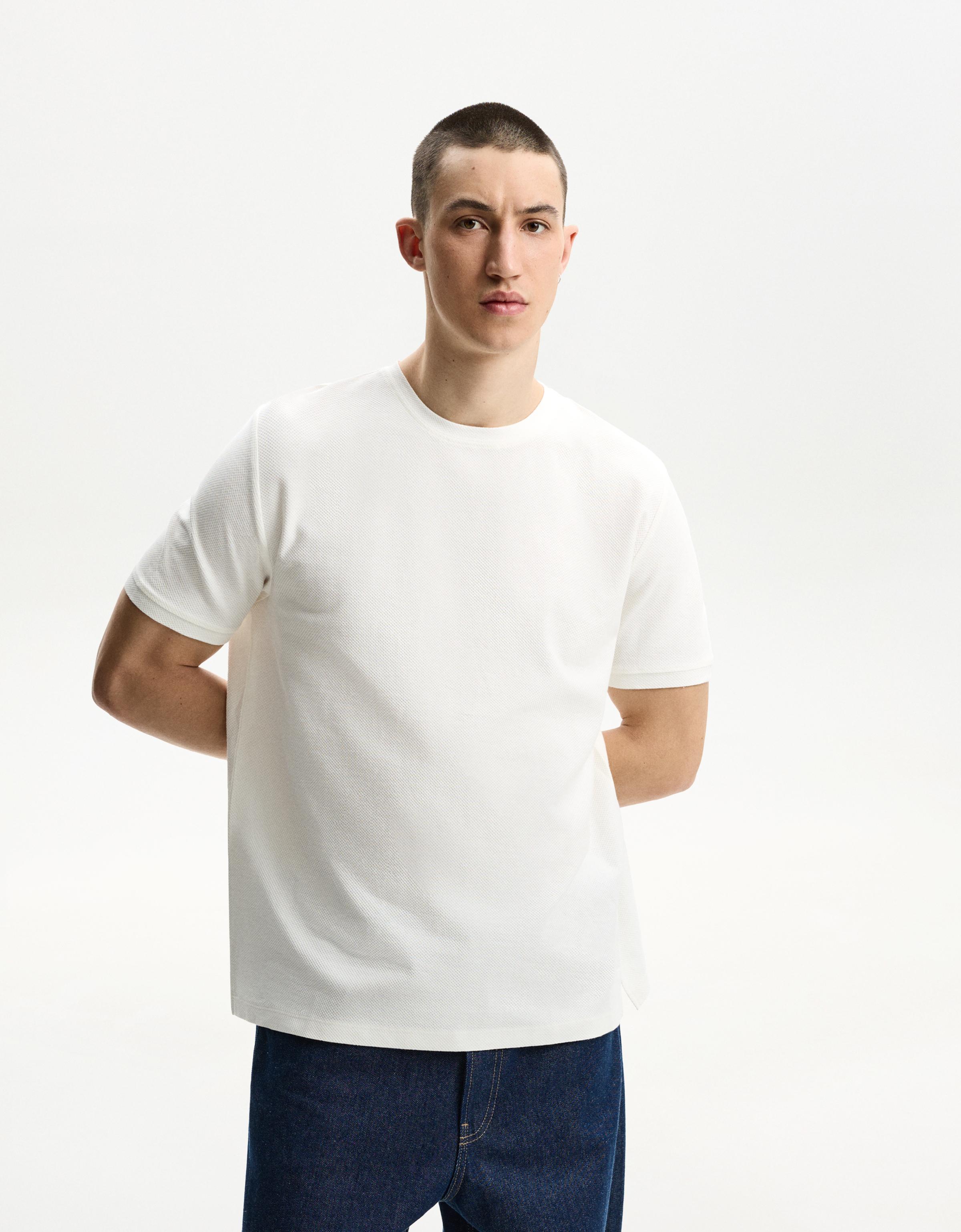 Bershka Kurzarm-T-Shirt Mit Textur Herren L Grbrochenes Weiss