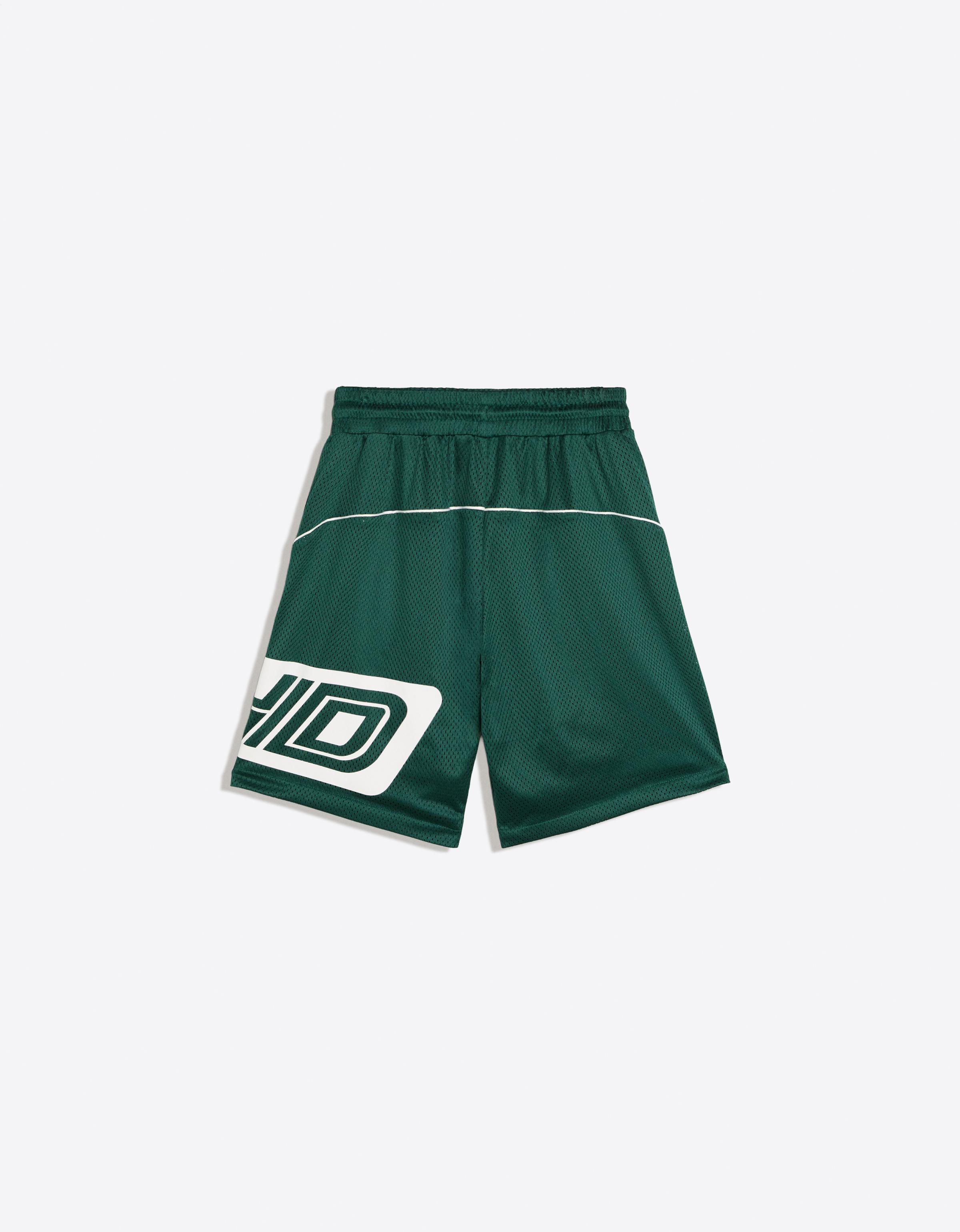 Contrast print mesh Bermuda shorts — Green