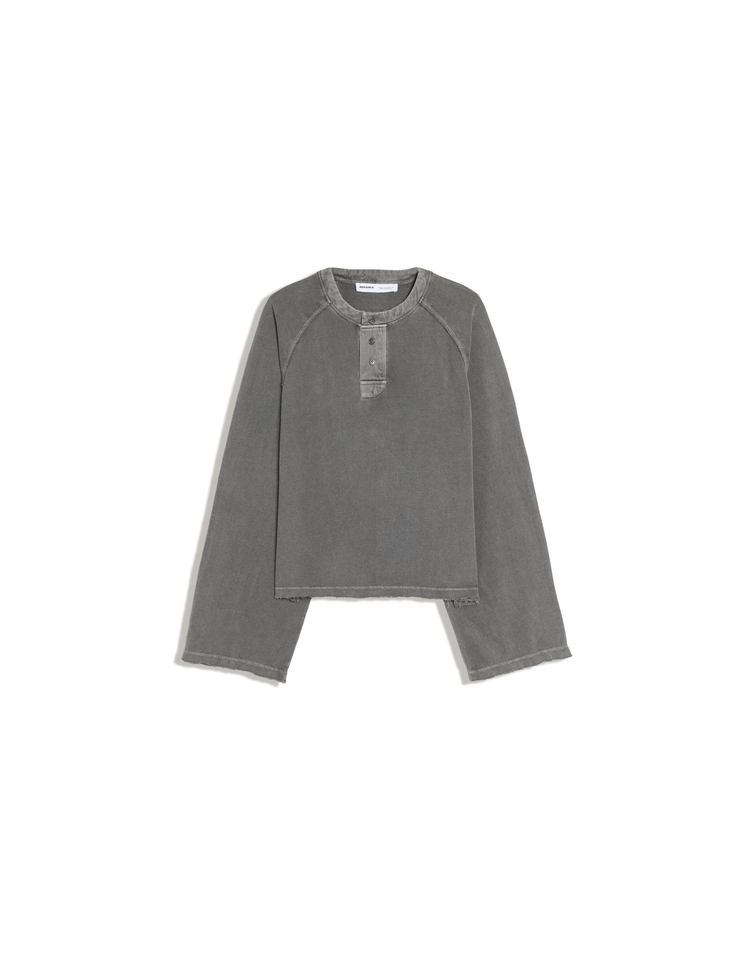 Long sleeve henley print T-shirt — Dark grey