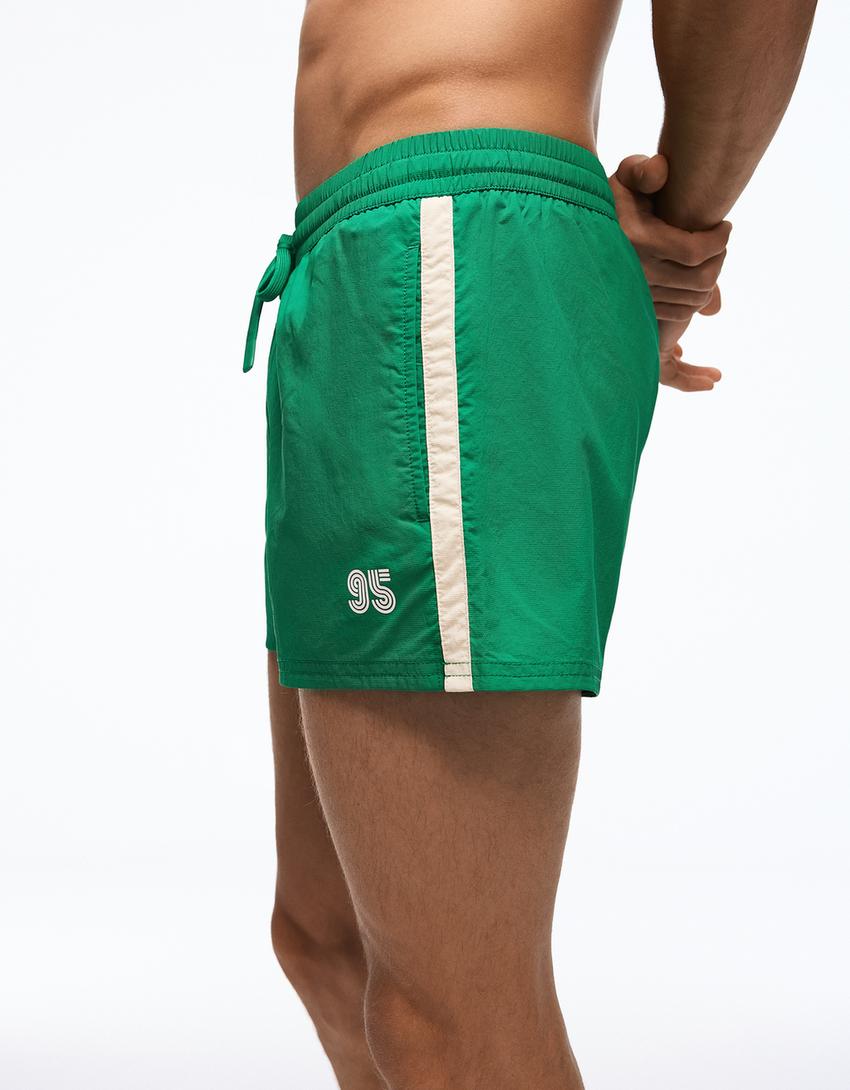 Kurze Retro-Badeshorts-Grün