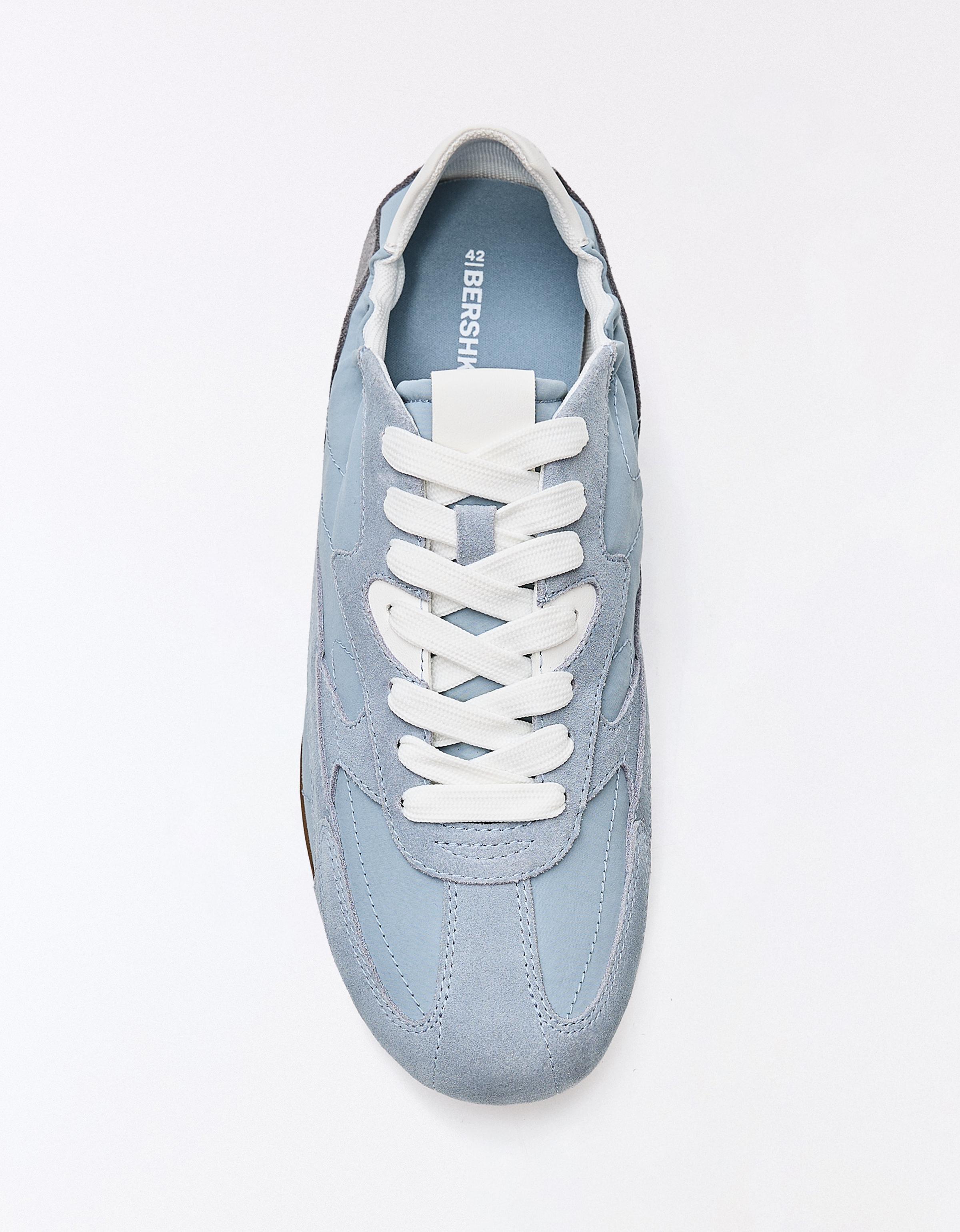 SLIM RETRO STYLE TRAINERS — BLUE