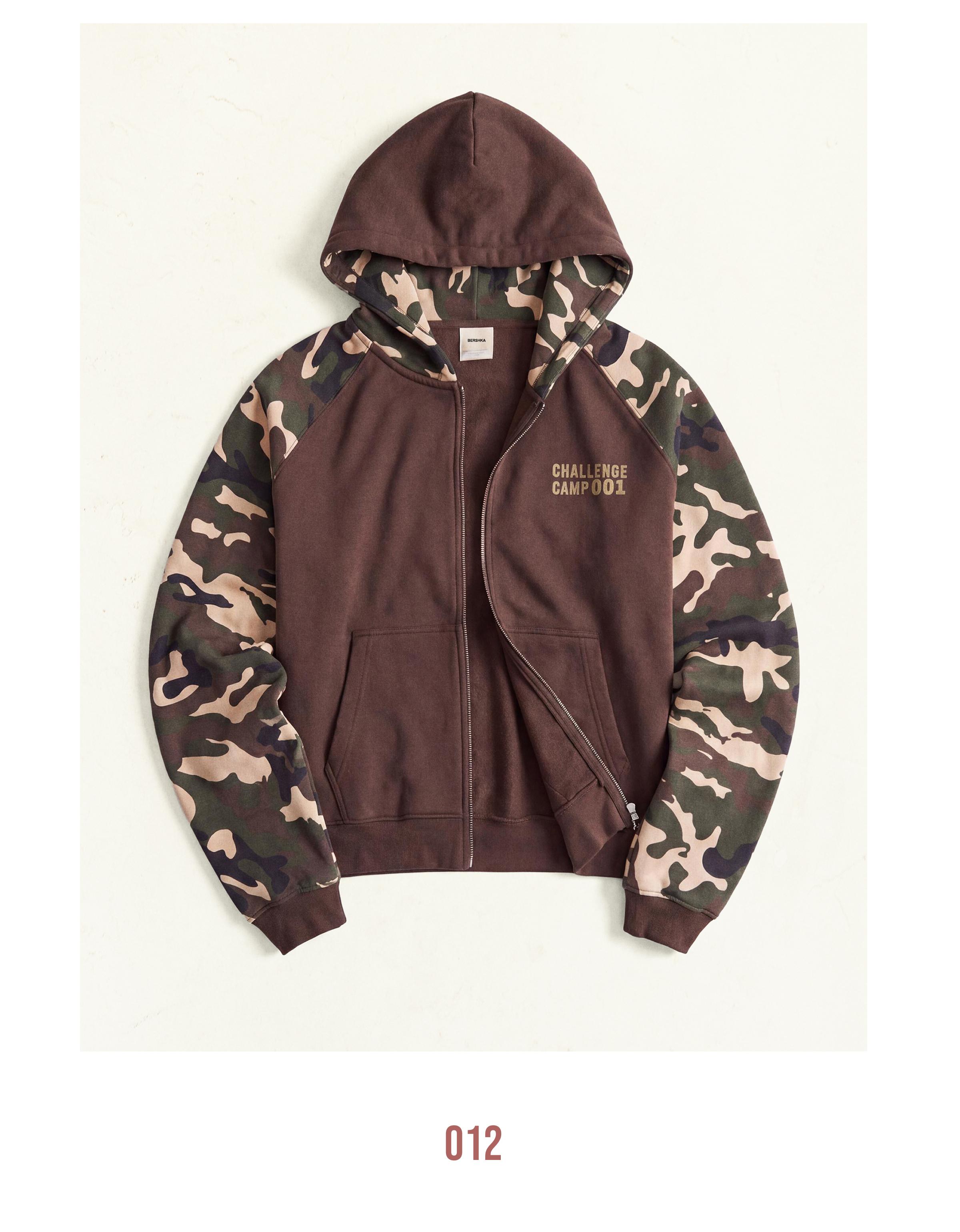 Raglan print hoodie — Khaki