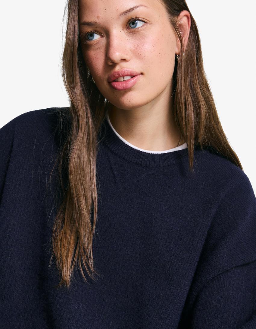 Round neck sweater-Blue-2