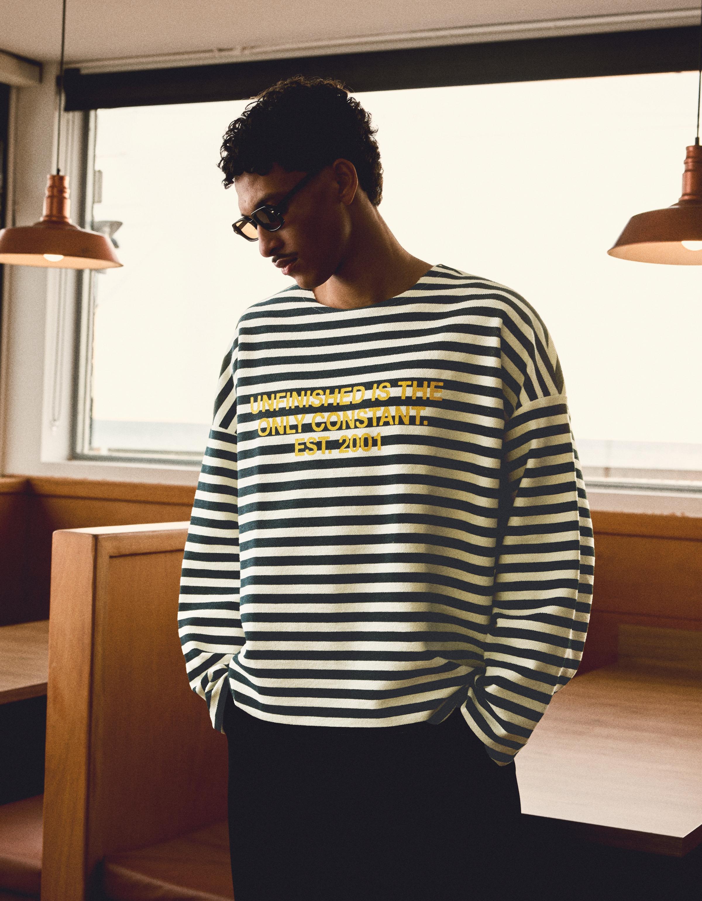 Çizgili bisiklet yaka sweatshirt - Görsel 33