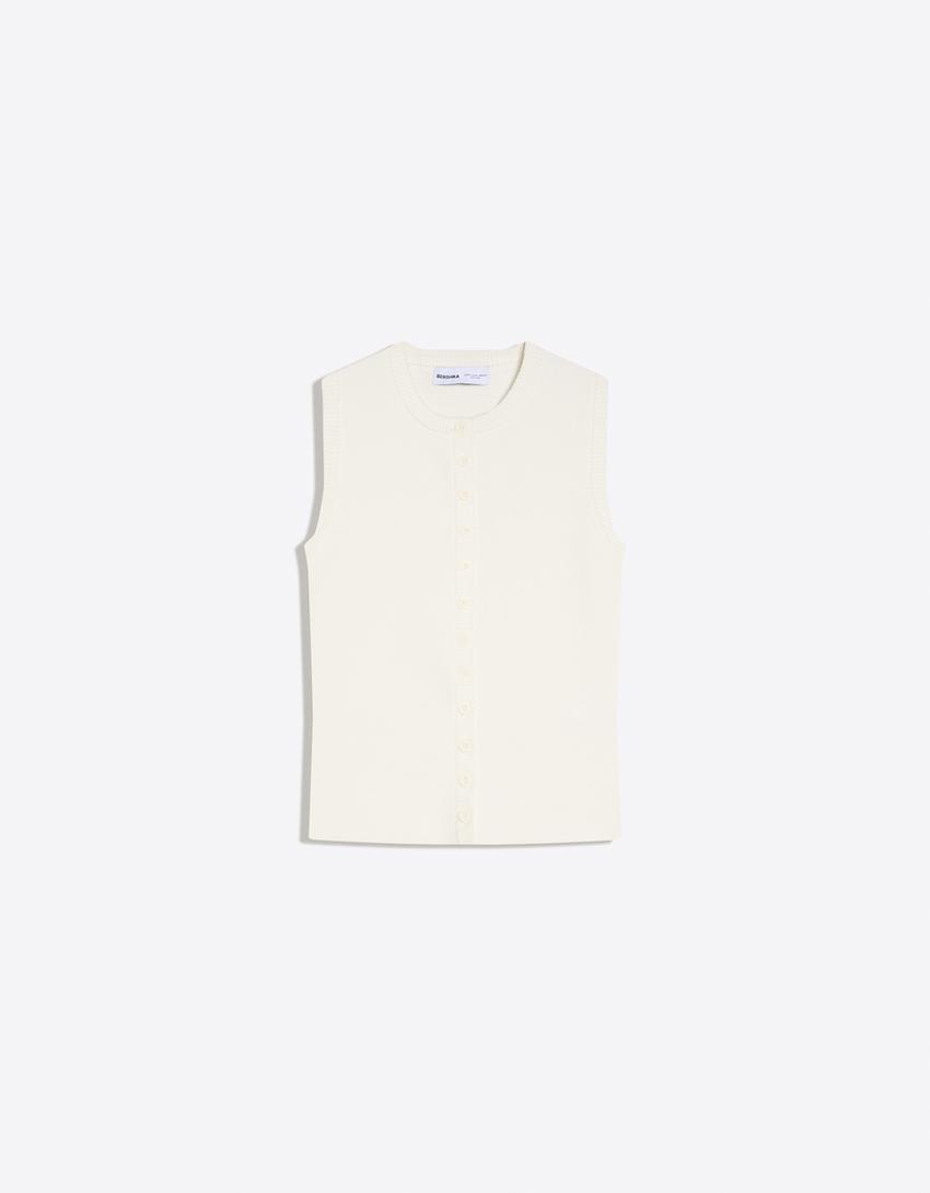 Round neck button-up vest-Cream