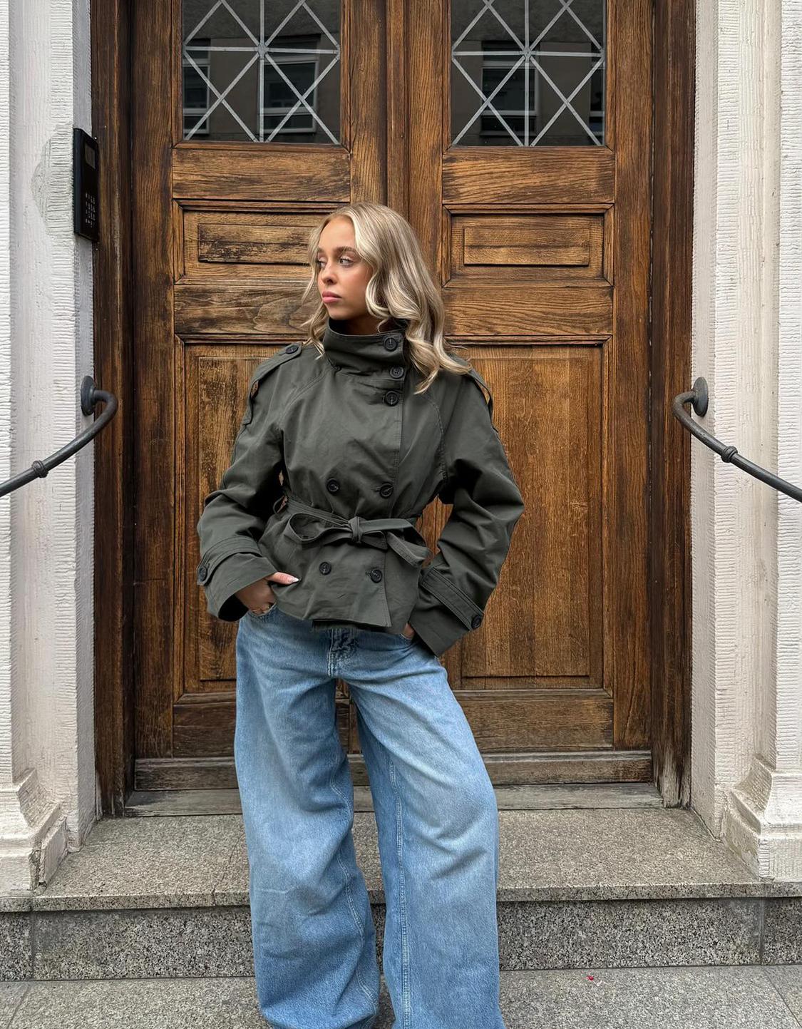 Short trench jacket