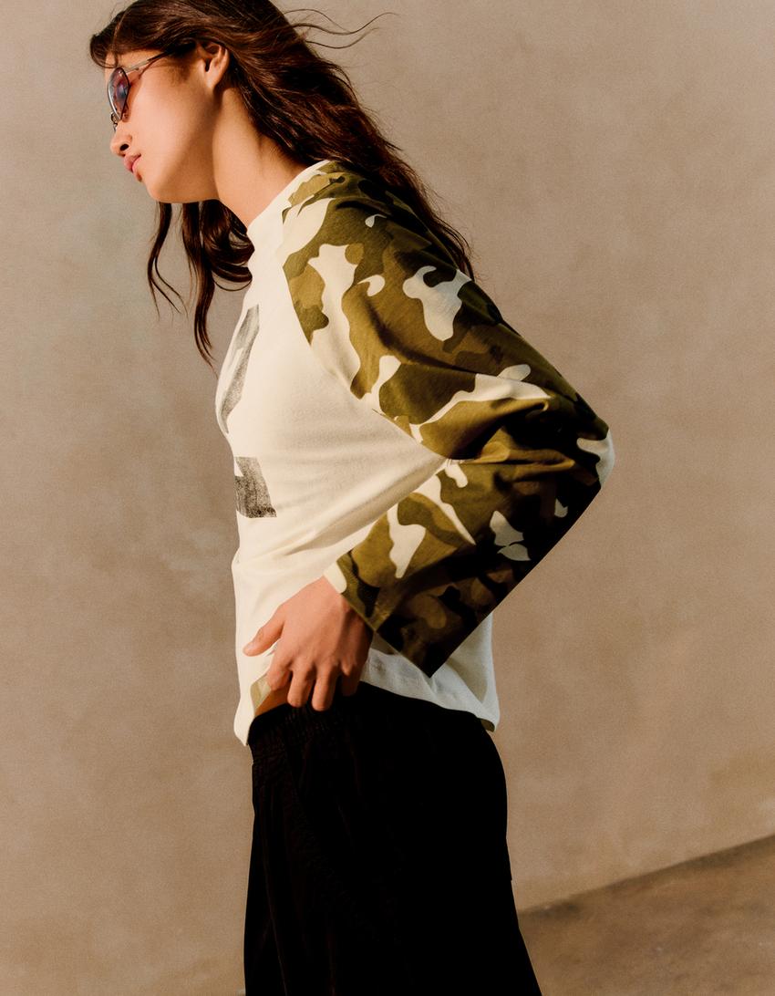 Long sleeve raglan print T-shirt-Cream