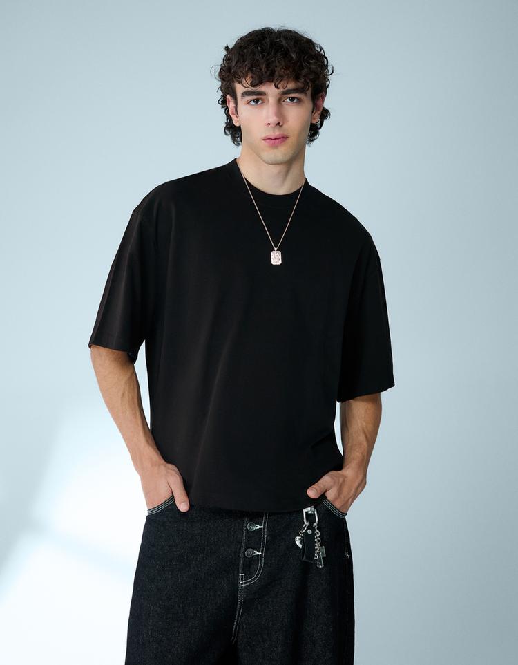 Kısa kollu boxy fit tişört