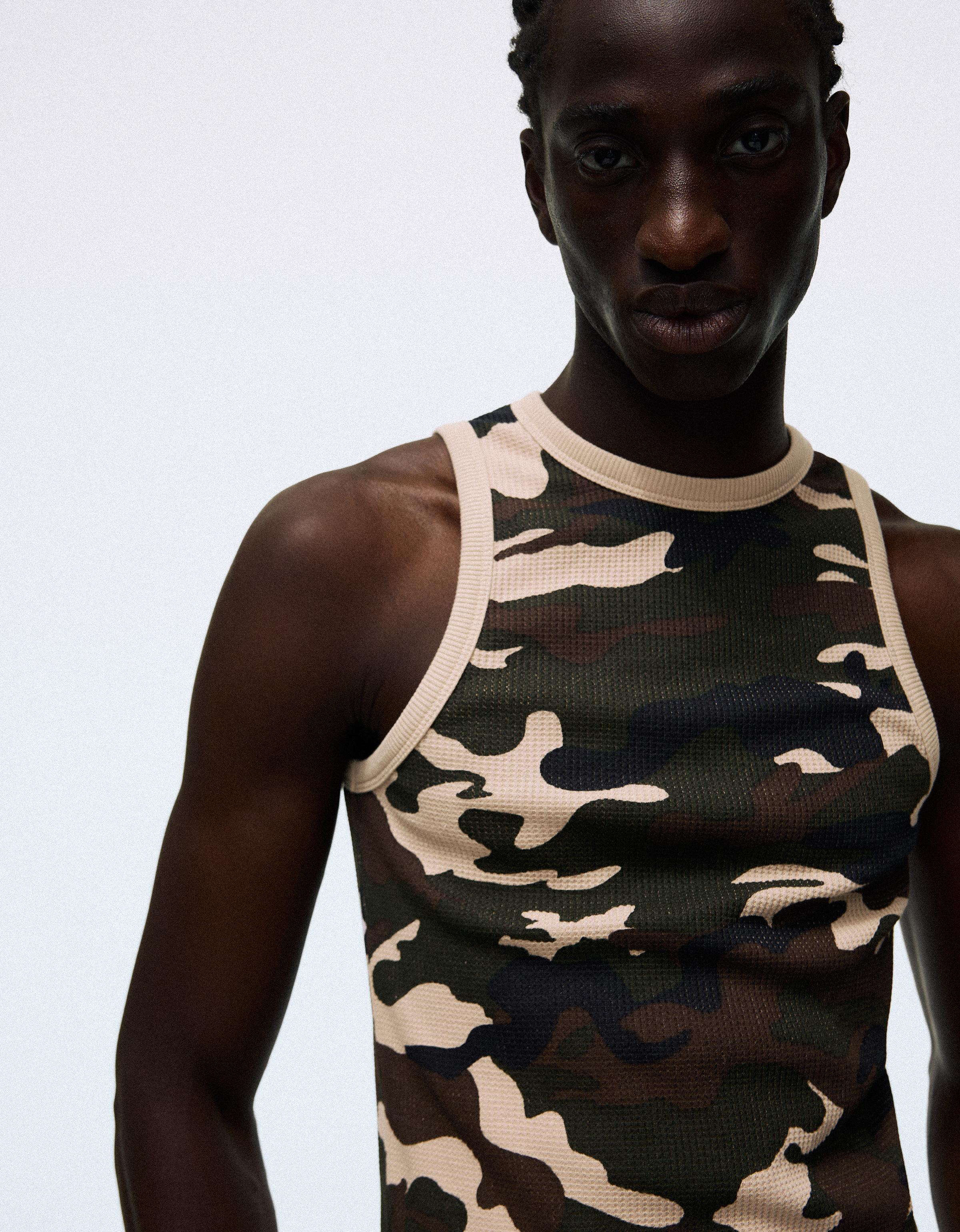 Worker waffle-knit print T-shirt — Khaki