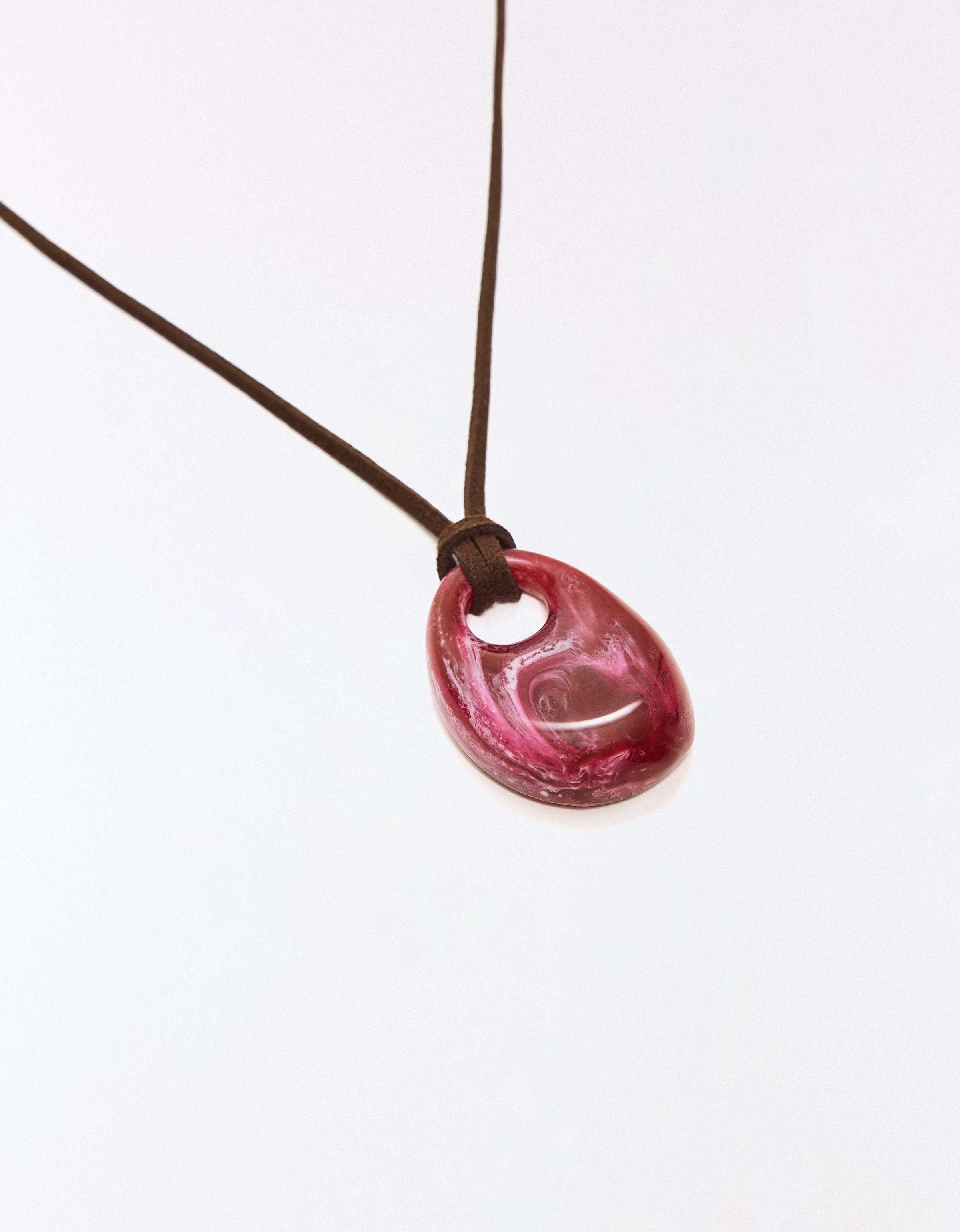 Resin pendant cord necklace — Burgundy