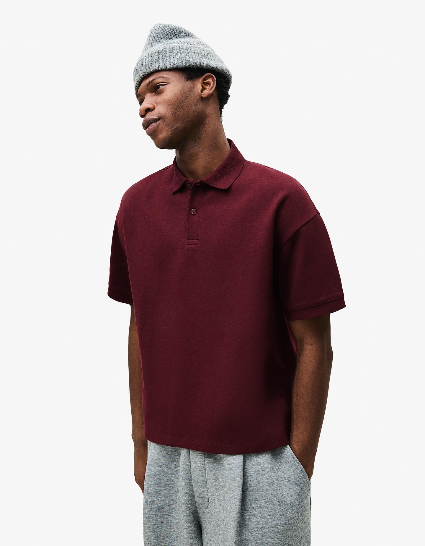 Bershka koszulka polo z krótkim rękawem rubinowy