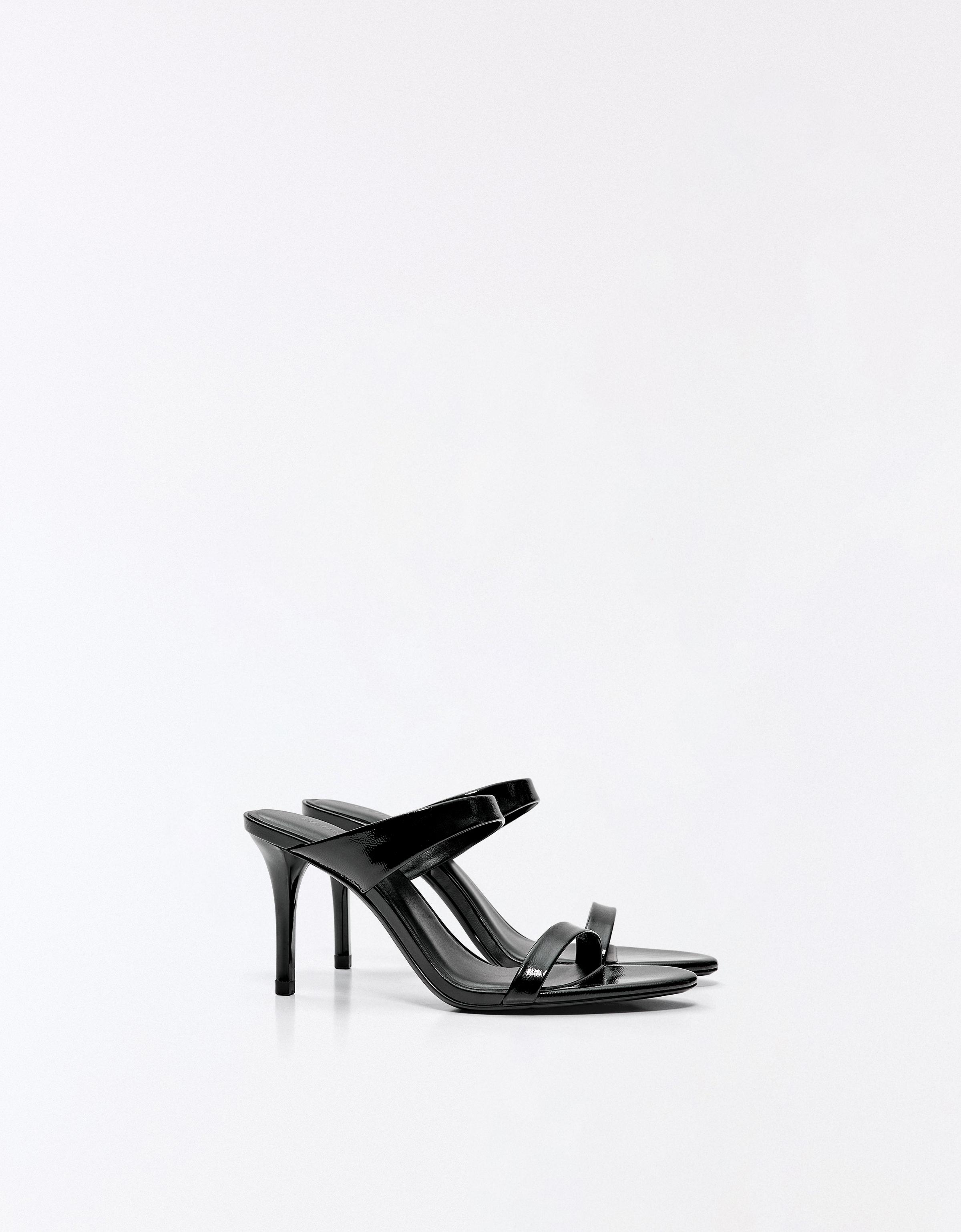 Sandalia tacón mule