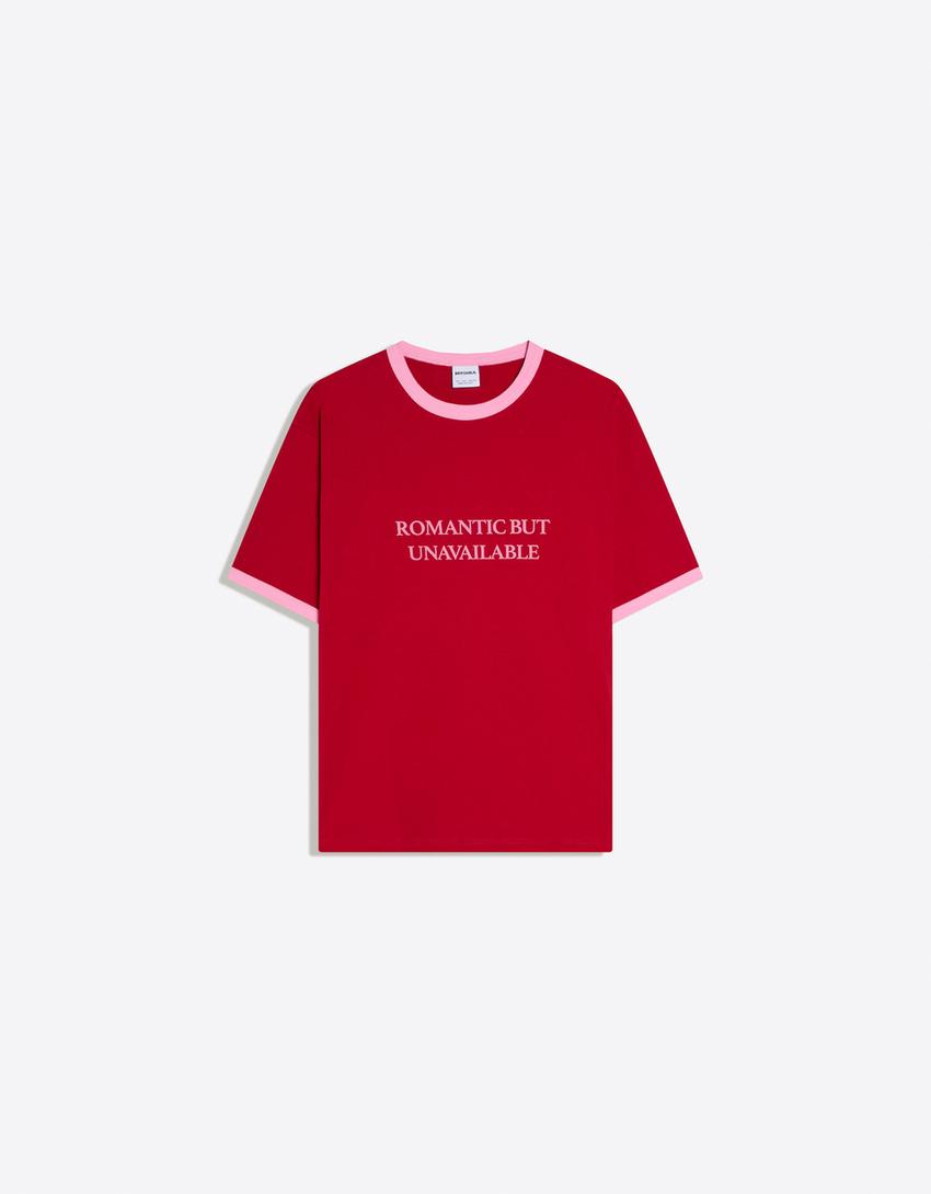 Majica kratkih rukava s kontrastnim printom-Crvena