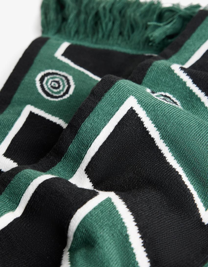 Sports scarf with print-Green