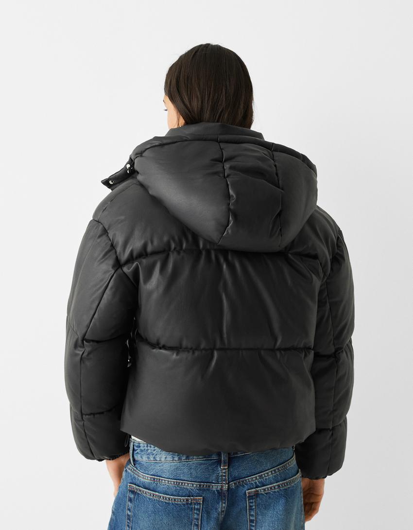 جاكيت منفوخ من جلد صناعي بغطاء رأس-أسود-2