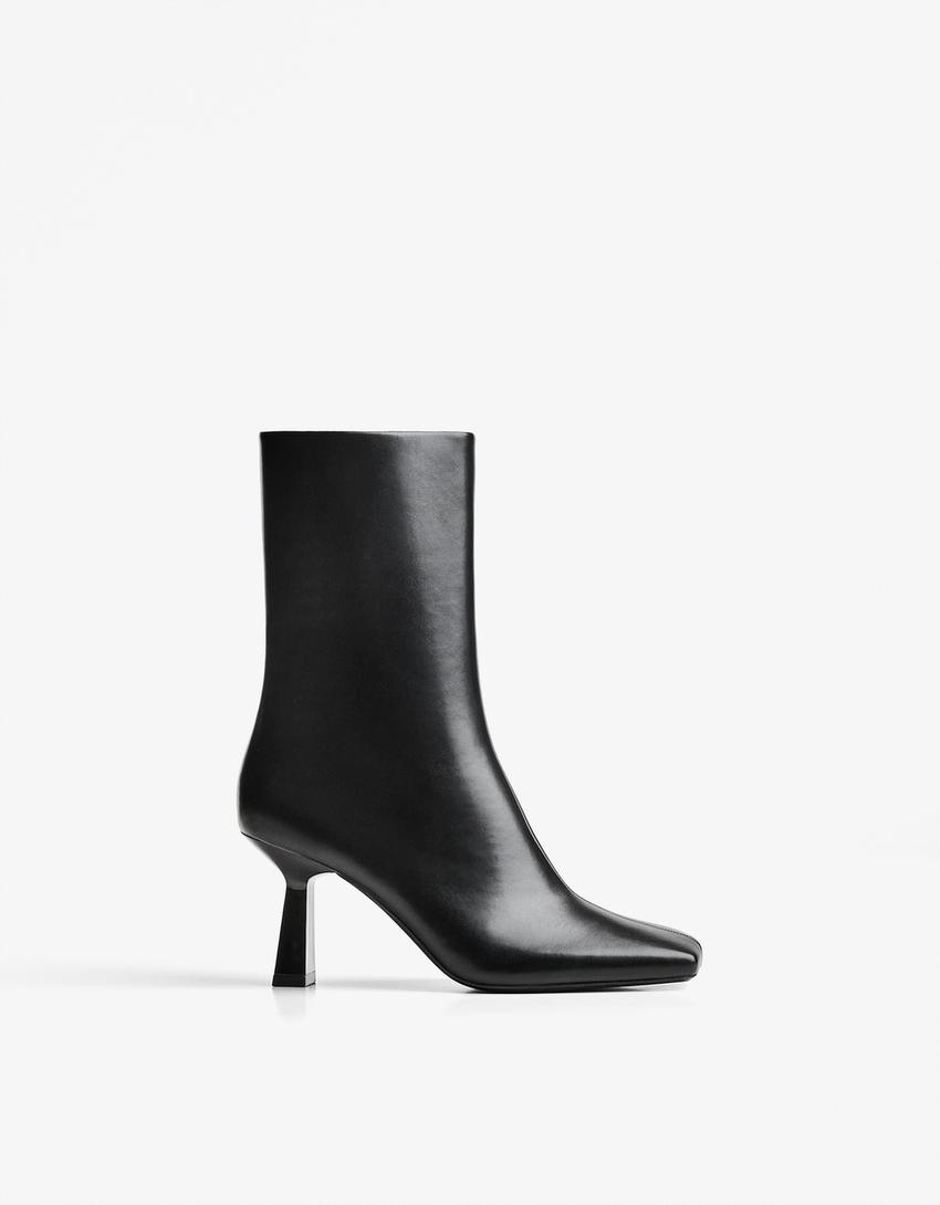 Bottine talon kitten heel bout carré-Noir